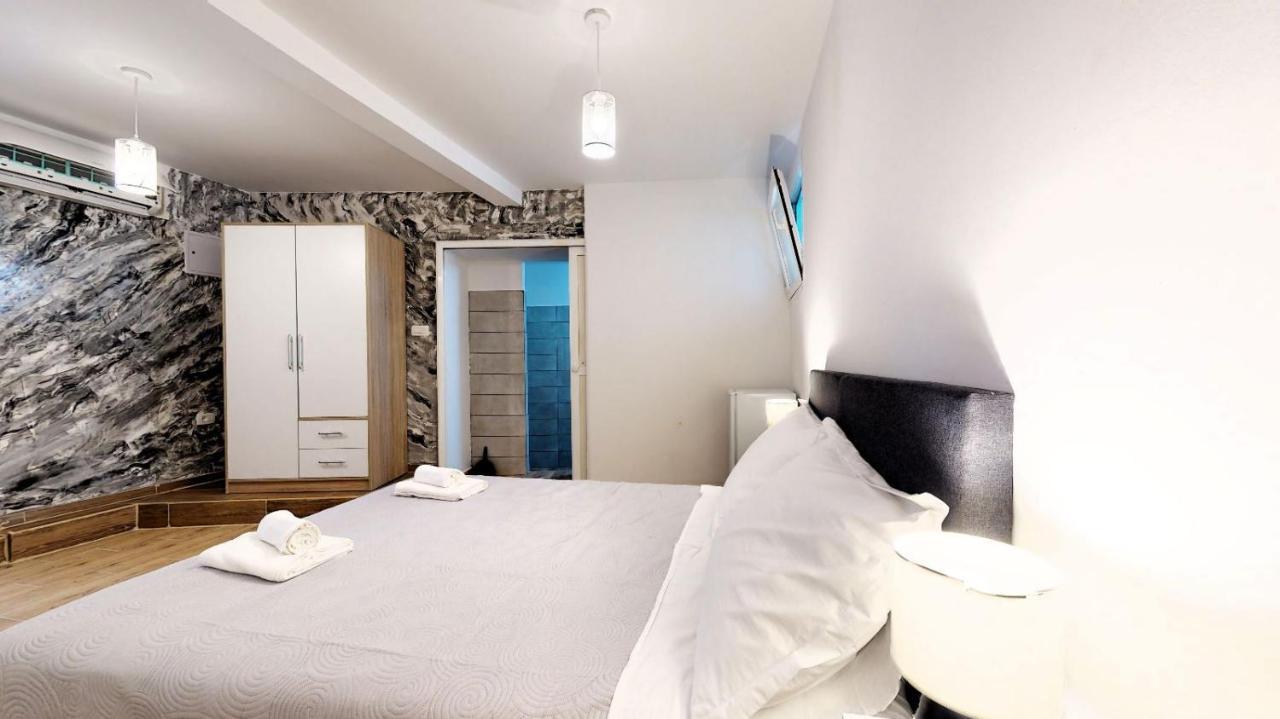 Sobe 1-2-3 Apartment สปลิท ภายนอก รูปภาพ